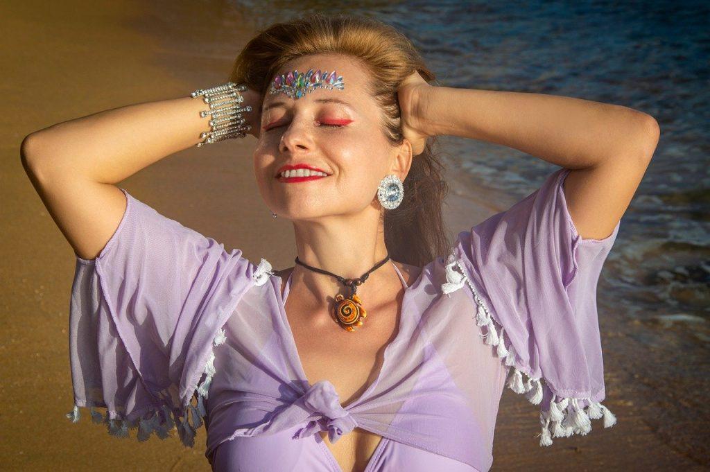 Choosing The Right Swimsuit For Your Skin Tone A Guide For Beauties Of All Shades